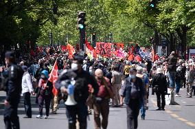 Rally to celebrate 150th anniversary of Paris Commune