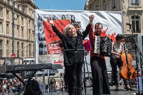 Rally to celebrate 150th anniversary of Paris Commune