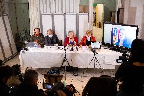 Tran To Nga Gives A Press Conference - Paris