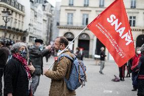 Rally in front of the Council of State - Paris