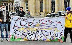 Rally in front of the Council of State - Paris