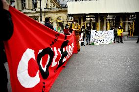 Rally in front of the Council of State - Paris