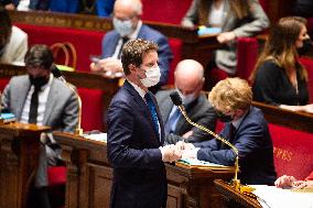 Questions to the governement - Paris