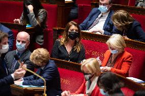 Questions to the governement - Paris