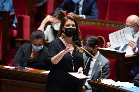 Questions to the governement - Paris