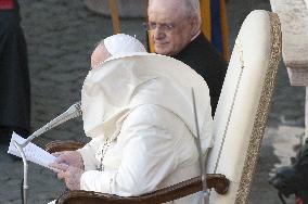 Pope Francis During The Weekly General Audience - Vatican