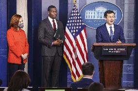 White House Daily Briefing - Washington