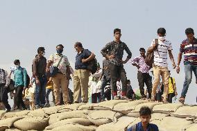 Eid al-Fitr Festival Frenzy - Bangladesh