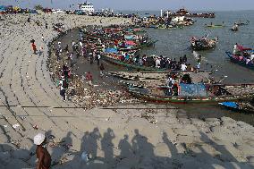 Eid al-Fitr Festival Frenzy - Bangladesh