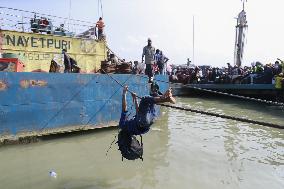 Eid al-Fitr Festival Frenzy - Bangladesh