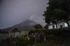 Kuta Tengah Village At The Sinabung Volcano Feet