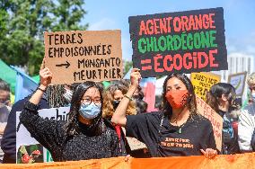 March Against Monsanto-Bayer And Agrochemicals - Paris