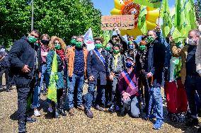 March Against Monsanto-Bayer And Agrochemicals - Paris