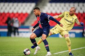 Ligue 1 - PSG v Reims