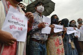 Journalists Stage Protest - Dhaka