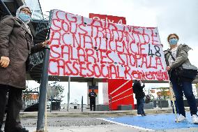 Demonstration Against Layoffs At Orly Airport - Paris