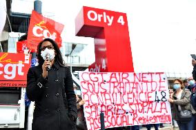 Demonstration Against Layoffs At Orly Airport - Paris