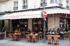 Outdoor Bars And Restaurants To Reopen - Paris