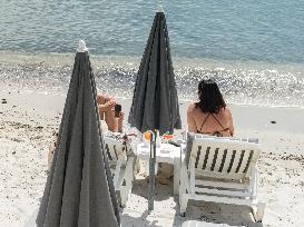 Outdoor Bars And Restaurants Reopen - Antibes