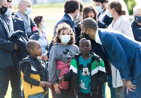 Macron Marks The Reopening Of Sporting Activities - Pont-Sainte-Marie