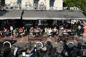 Outdoor Bars And Restaurants Reopen - Cannes