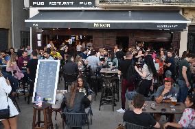 Outdoor Bars And Restaurants Reopen - Cannes