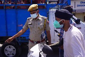Police Check Point During A Lockdown - Rajasthan