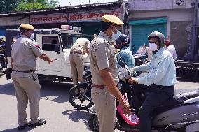 Police Check Point During A Lockdown - Rajasthan