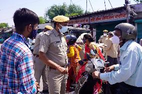 Police Check Point During A Lockdown - Rajasthan