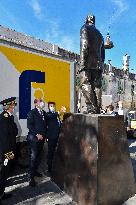 Jean Castex And Christian Estrosi Visit A Market - Nice