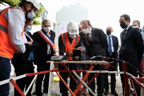 Jean Castex Visit to The Intervention Site On The Copper Telecom Network - Aouste-Sur-Sye