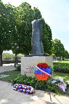 Tribute to the victims of the Armenian Genocide - Paris