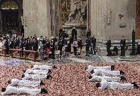 Pope Francis ordains 9 new priests - Vatican