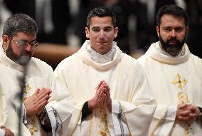 Pope Francis ordains 9 new priests - Vatican