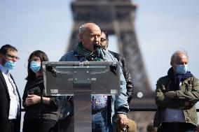 Personalities during the Sarah Halimi gathering - Paris