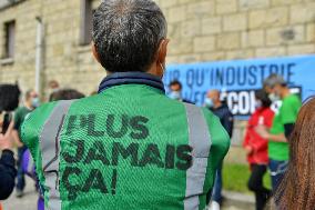 Demonstration To Save The Chapelle-Darblay Stationery - Paris