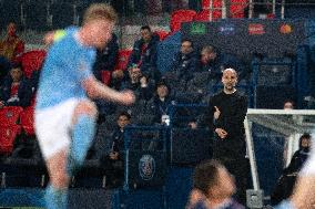 Paris Saint-Germain v Manchester City - UEFA Champions League Semi Final: Leg One.