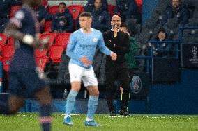 Paris Saint-Germain v Manchester City - UEFA Champions League Semi Final: Leg One.