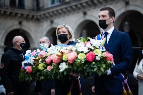 Marine Le Pen Lays Flowers To A Statue Of Joan of Arc - Paris