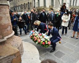 Marine Le Pen Lays Flowers To A Statue Of Joan of Arc - Paris