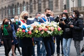 Marine Le Pen Pays Tribute To Jeanne dArc - Paris