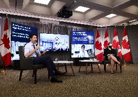Justin Trudeau And Chrystia Freeland, Participate In A Virtual Discussion - Ottawa