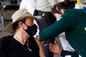 Begins Mass Vaccination Of Sputnik V To Persons Of 50-59 Years Old - Mexico