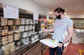 CROUS Restaurant For Students - Paris