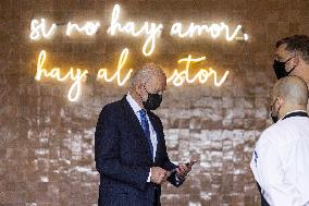 Biden visits restaurant in Washington, DC