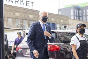 Biden visits restaurant in Washington, DC