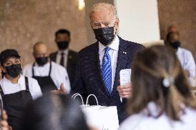 Biden visits restaurant in Washington, DC
