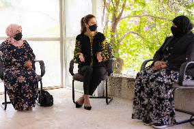 Queen Rania Meets Small Income Generating Project Owners - Amman
