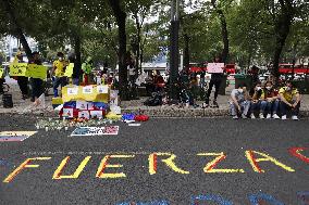 Protest Against Government Of Colombia - Mexico