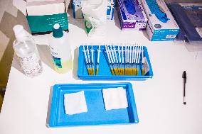 Covid19 Vaccinodrome Within The Exhibition Center At Porte De Versailles - Paris